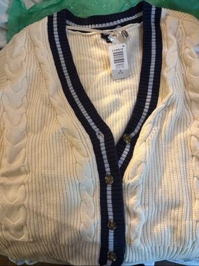 torrid Ivory Cable vest with Navy & Light Blue Trim